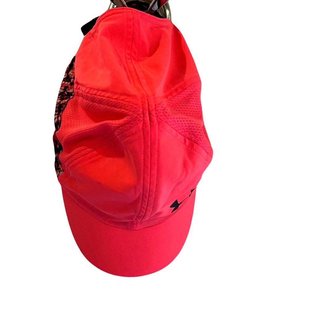 Women’s Under Armour Neon Pink Hat with Black & Pink Camo Trim
